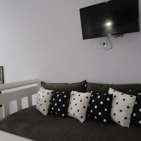 Ilha Flat Hotel Suite Swaenen II อิลญาเบลา ภายนอก รูปภาพ
